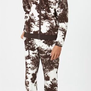 H&M Stylish Brown and White Fleece Jacket and sweat pants suit